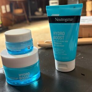 Neutrogena Hydro Boost Water Gel and Cleanser Set